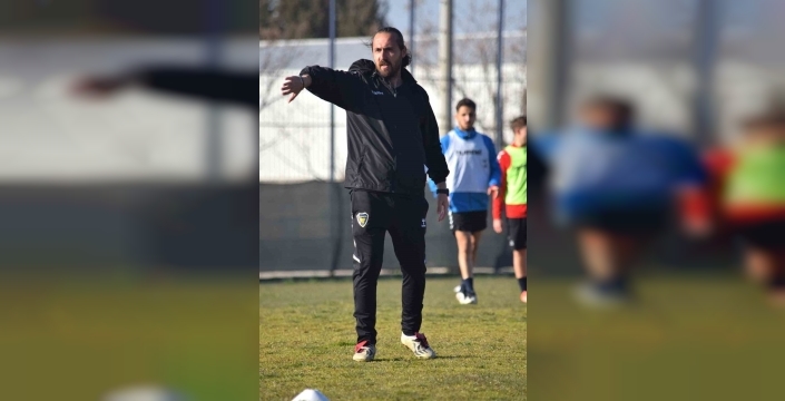 Bucaspor 1928'de Özcan Sert dönemi galibiyetsiz devam ediyor: Takım son sırada!