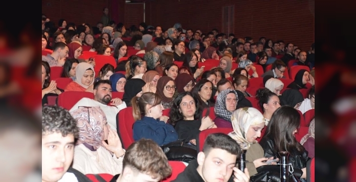 Devlet Ana oyunu, 2026 Şeyh Edebali Yılı kapsamında Bilecik'te büyük ilgi gördü