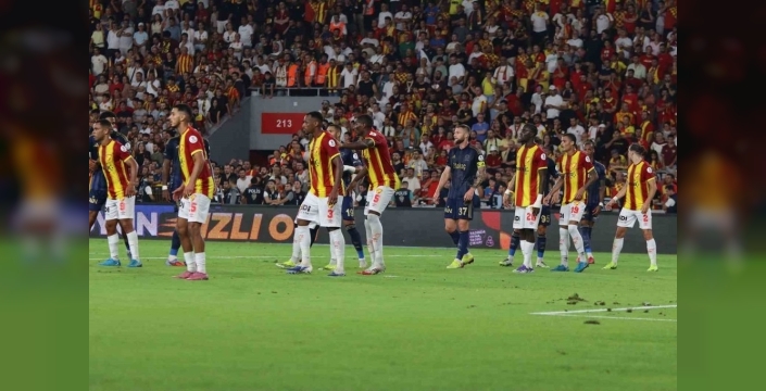 Göztepe'de Avrupa hayalleri suya düştü: Son 5 maçta galibiyet yok!