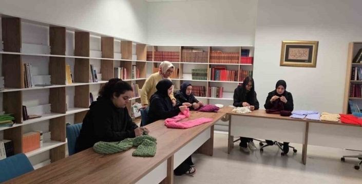 İzmirli öğrencilerin el emeği, Gazze'de iftar sofralarını ısıttı