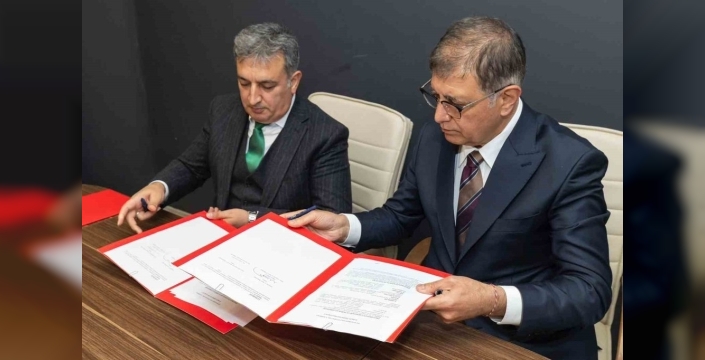 Karşıyaka'nın 30 yıllık stadyum hayali gerçeğe dönüşüyor: Protokol imzalandı!