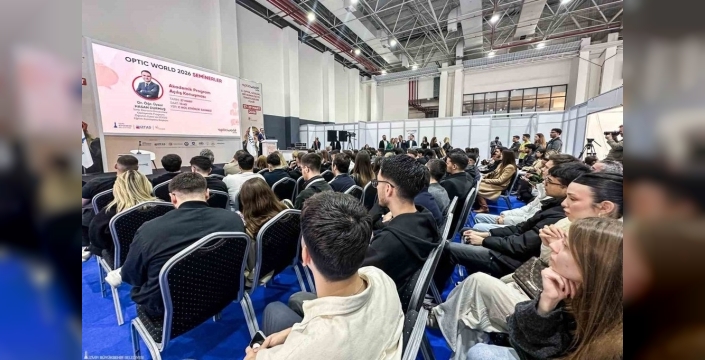 Miyopi ile mücadelede yeni çözümler İzmir'de tartışıldı