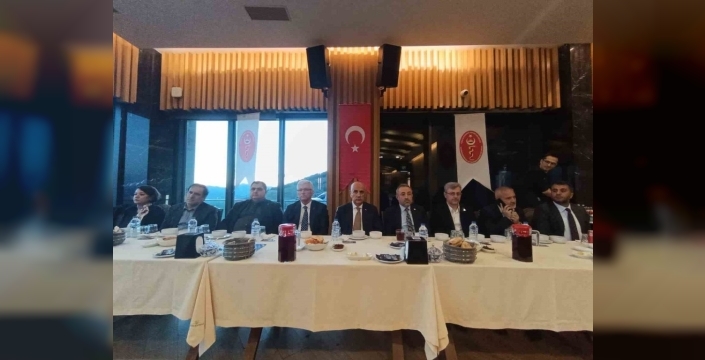 Veteriner hekimler, 72. kuruluş yıl dönümünde iftarda bir araya geldi