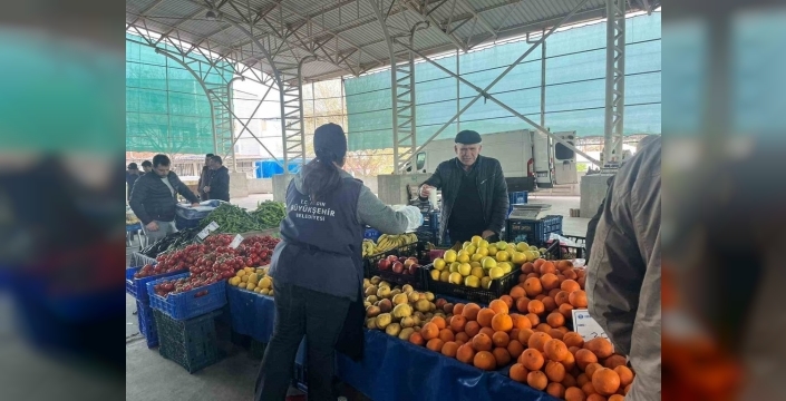 Aydın'da sıcak çorba ikramı vatandaşlardan tam not aldı