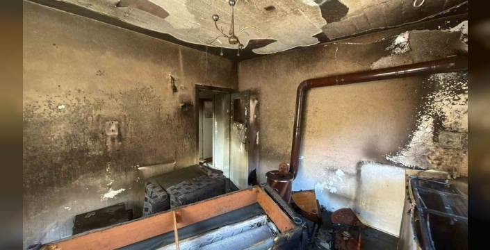 Burdur'da apartman dairesinde çıkan yangında mahsur kalan iki yaşlı kadın kurtarıldı