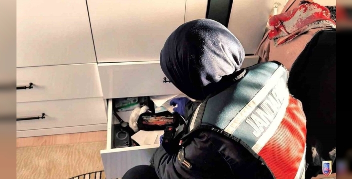 Burdur'da büyük tefecilik operasyonu: 27 milyon lira ele geçirildi