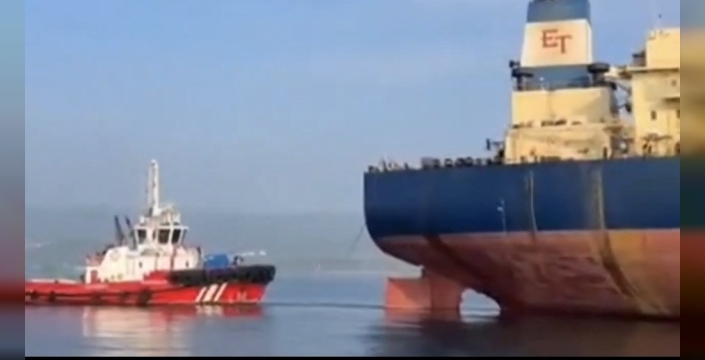 Çanakkale Boğazı'nda dev tanker tehlikesi: Makine arızası paniği