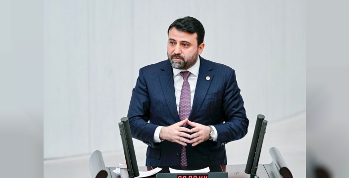 Cem Şahin: Seçimle iktidara geldik, haksızlık yapmayın