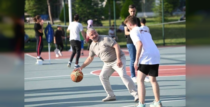 Çorum'da gençlere 19 Mayıs coşkusu: Spor oyunları başlıyor, bisikletler ve daha fazlası dağıtılacak!