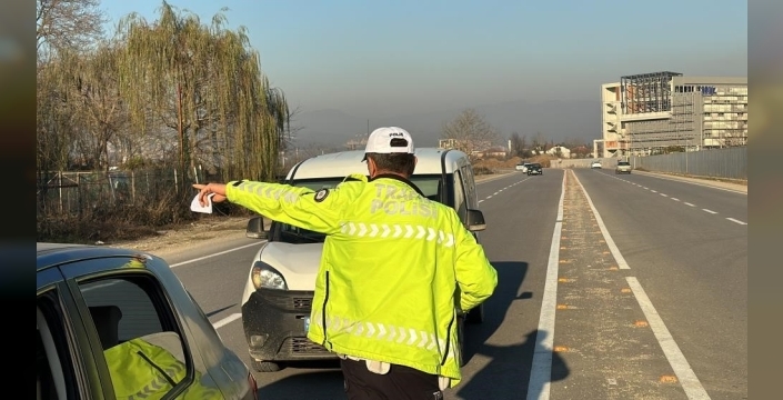 Düzce'de Bir Haftada 188 Araç Trafikten Men Edildi: Ağır Cezalar Kesildi