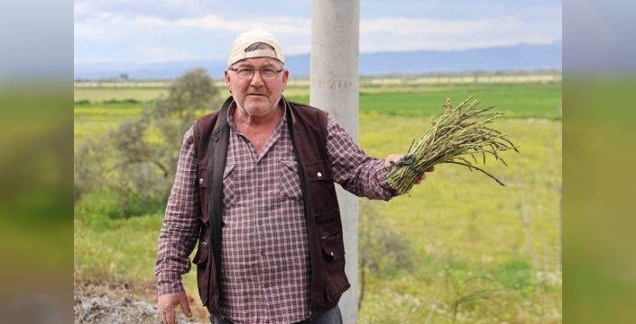 İlyas Avcı: Doğadan topladıklarını ihtiyaç sahipleriyle paylaşıyor