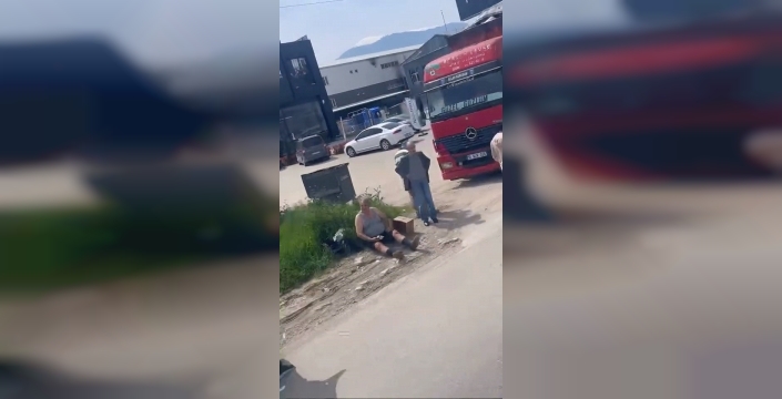 İnegöl'de kan donduran kaza: 3 otomobil ve kamyon birbirine girdi, 5 kişi yaralandı!