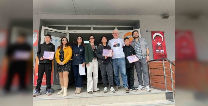 İzmir'de öğrenciler, Uluslararası Uzay İstasyonu ile telsiz bağlantısı kurdu