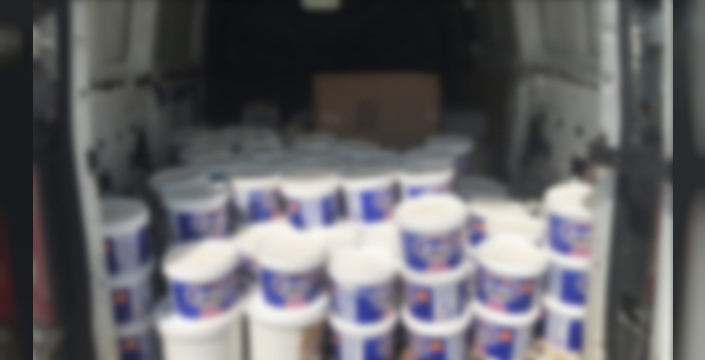 Kırşehir'de jandarma, yol kontrolünde süt denetimi gerçekleştirdi