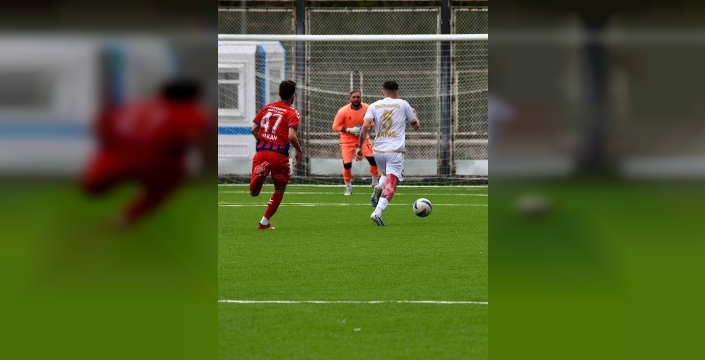 Kocasinan Şimşekspor evinde lider karşısında farklı yenilgi aldı