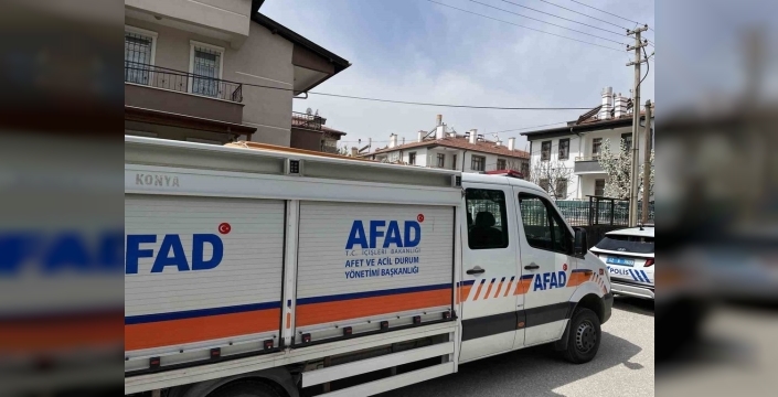 Konya'da deprem sonrası 2 binada büyük panik: Vatandaşlar apar topar tahliye edildi!