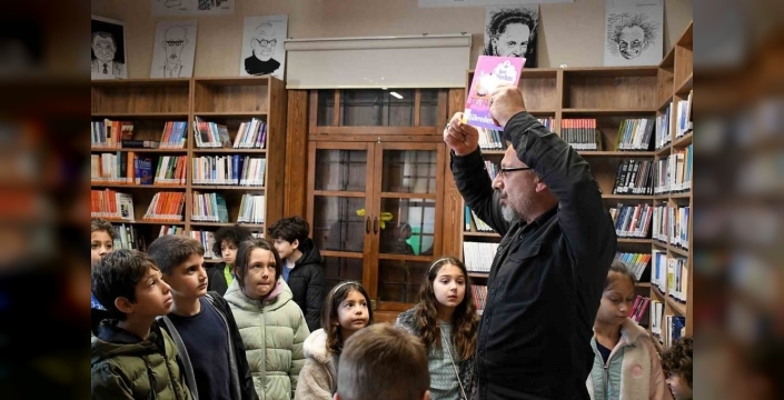 Kuşadası, Kütüphaneler Haftası'nı çocuklara ve yetişkinlere yönelik dopdolu etkinliklerle kutladı