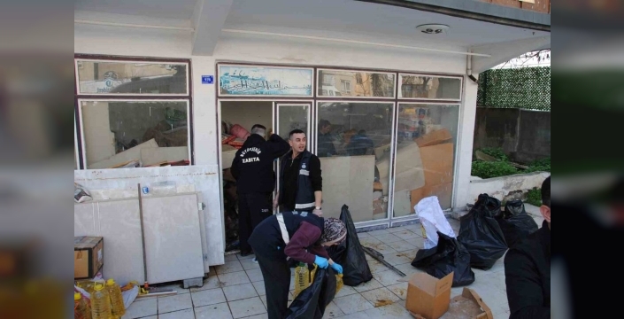 Şanlıurfa'da tüyler ürpertici depo: Yıllardır tarihi geçmiş tonlarca gıda ele geçirildi!