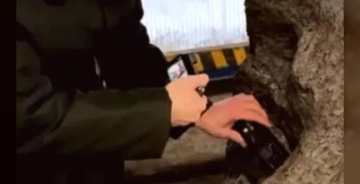 Süs eşyası sanılan nesne çıktı, 4,2 milyon dolarlık hazine ele geçirildi!