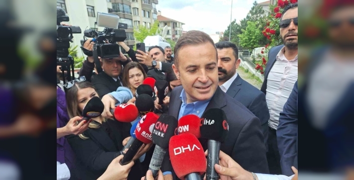 Ahmet Akın'dan birlik çağrısı: 'Hep beraber ayağa kalkacağız