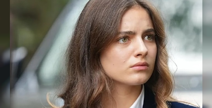 Ava Yaman'dan yeni proje: 'Dokunmadan Aşk' ile sinemaya adım atıyor