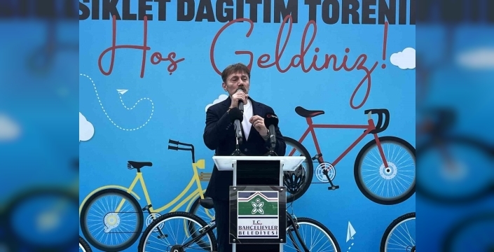 Bahçelievler'de 200 çocuğun yüzü bisikletlerle güldü