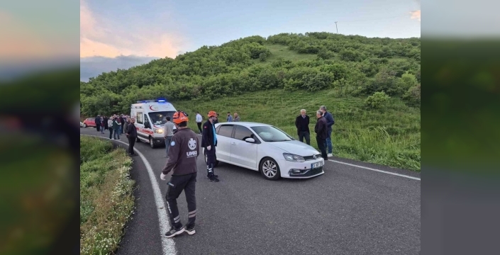 Bingöl'de iki aracın çarpışması sonucu 9 kişi yaralandı