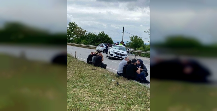 Çanakkale'de feci kaza: İki otomobil çarpıştı, 2 ölü, 3 yaralı