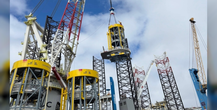 Denizin dibine dev kazık çakıldı: 3 milyon haneye temiz enerji müjdesi!