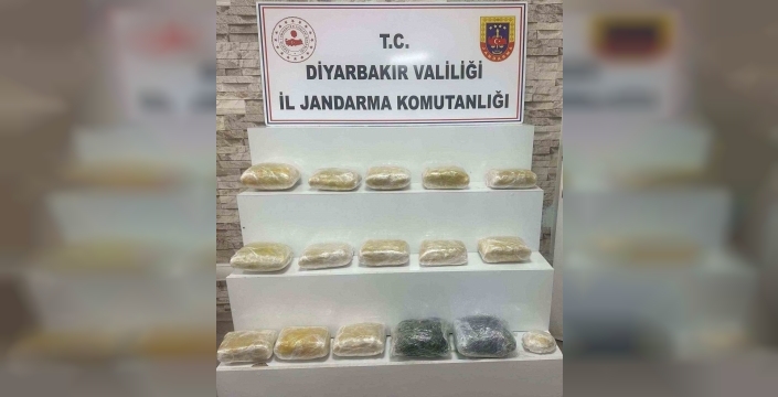 Diyarbakır'da dev operasyon: 198 kilo uyuşturucu jandarmaya takıldı!