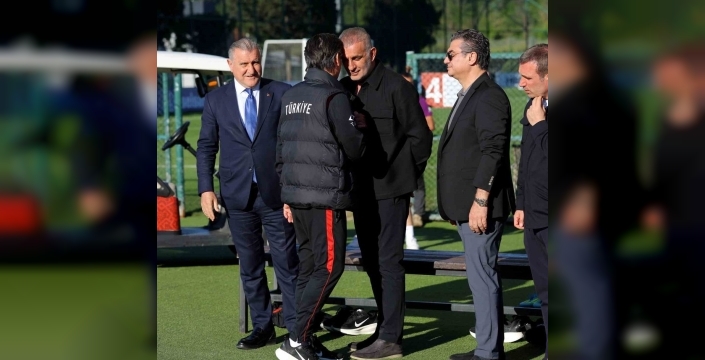 İbrahim Hacıosmanoğlu'ndan Dünya Kupası için umut dolu mesaj
