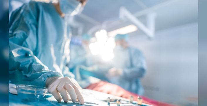 Korkunç hata: Ameliyatta dövme işaretiyle yanlış organ kesildi