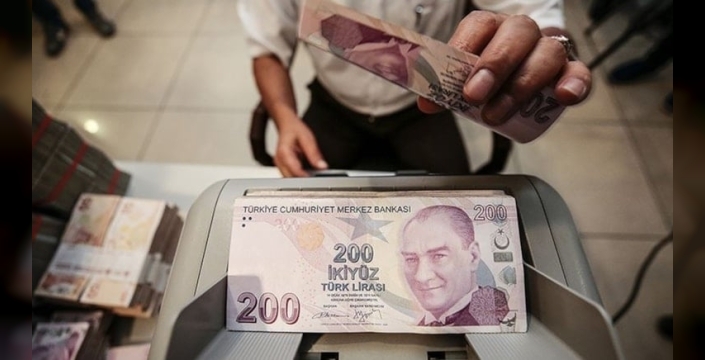 Merkez Bankası'ndan kredi musluklarına sıkı kelepçe: Limitler düşürüldü, harcamalar frenleniyor