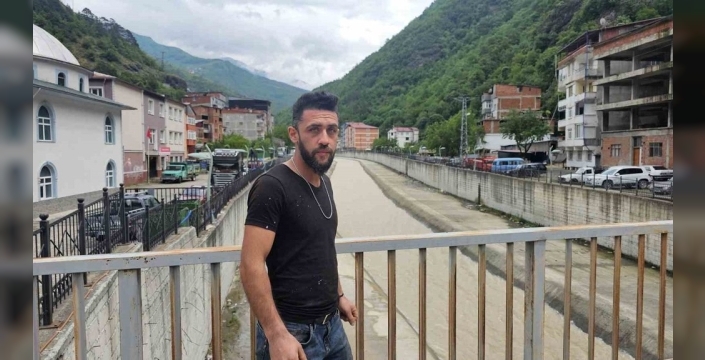 Ölüme saniyeler kala: Artvin'de dereye düşen çocuğu kurtaran kahramanların nefes kesen hikayesi