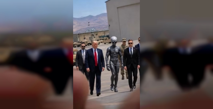 Trump'ın yapay zeka oyunu: Kelepçeli uzaylıyla 'gizemli' paylaşım!