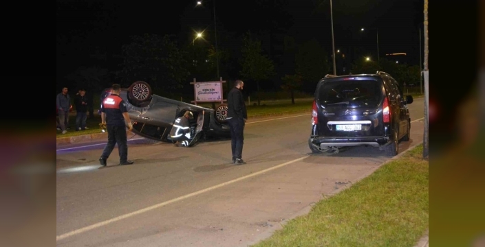 Ünye'de alkolün kördüğü kaza: İki can, sahil yolunda savruldu