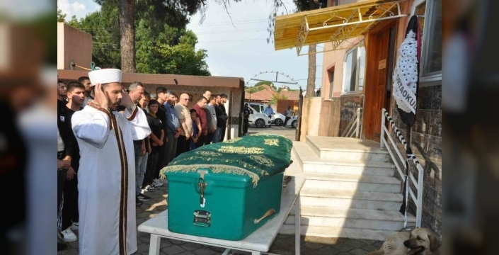 15 yaşındaki Erdem'in dramı yürekleri dağladı: Sevgi Evi'nden çıkan genç hayatını kaybetti