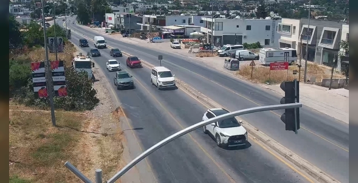 16 kavşakta akıllı sistem trafik kuyruklarını %83 azalttı