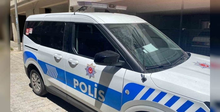 93 yaşındaki kadın evinde ölü bulundu, torunu şokta