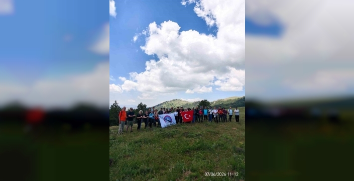 AFDOS ile Çukurca'nın saklı hazineleri keşfedildi: Doğa tutkunları tarihi rotada buluştu