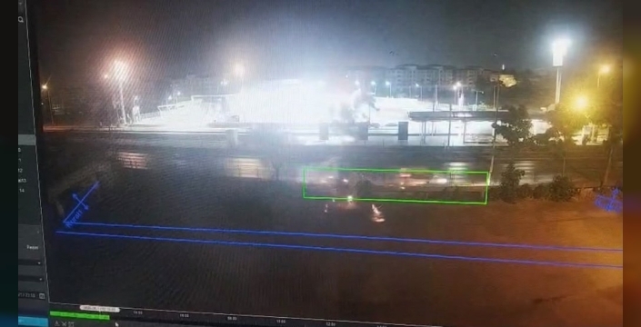 Alkollü sürücü can aldı, takla atan araçtan kurtarıldılar