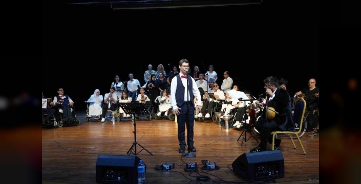 Atakum'da müzik ve ritim engelleri aştı: Özel öğrenciler sahne aldı, coşku doruğa çıktı