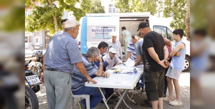 Aydın'da mobil diş kliniği aracı kırsal mahallelerde hizmet vermeye başladı