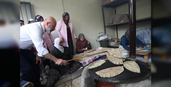 Başkan Çolakbayrakdar: Kırsal mahallelere değer katmaya devam ediyoruz