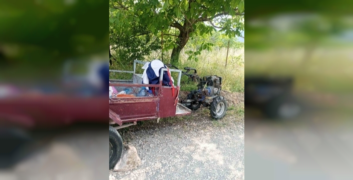 Bilecik'te tarlaya giderken devrilen su motoru kazasında 1 kişi yaralandı