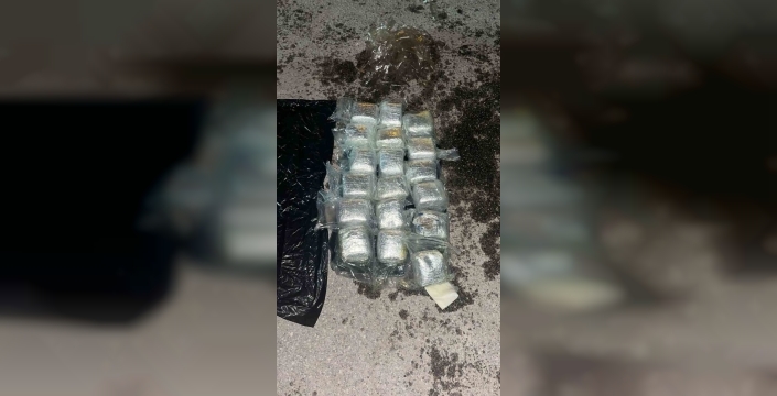 Bitlis'te yakıt deposuna saklanan uyuşturucu şoku: 15 kilo esrar çıktı, 3 tutuklandı