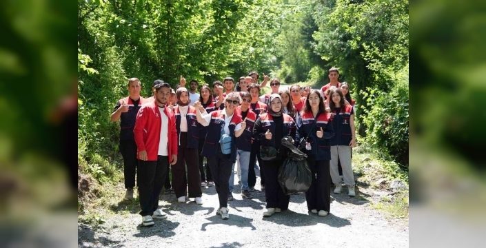 Doğa ve sporun kucaklaştığı Samandere Şelalesi’nde gençlik buluşması