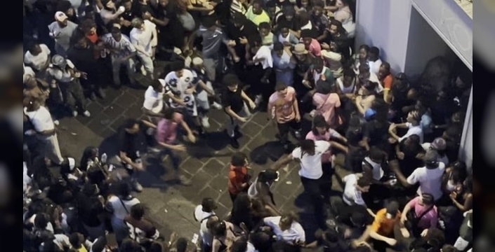 Fransa'daki müzik festivali, şiddet olaylarıyla karıştı: 243 gözaltı