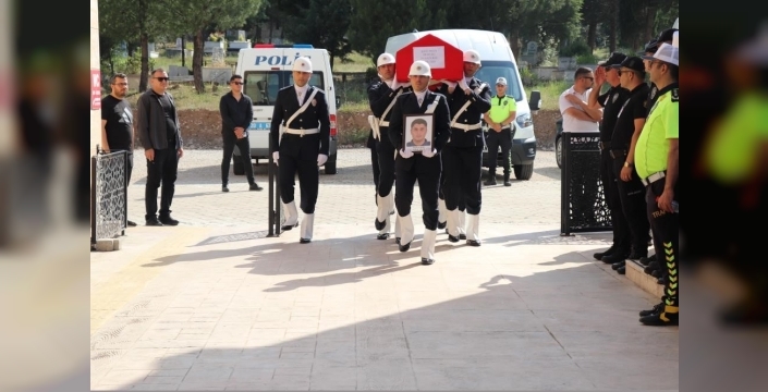 Görevi başında şehit düşen polis memuru Tayfun Baş, Denizli'de son yolculuğuna uğurlandı