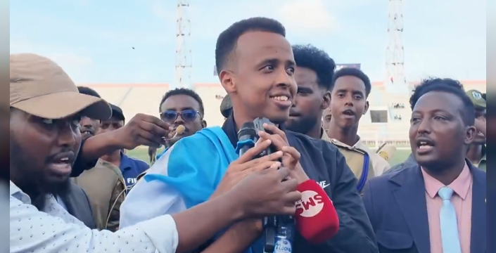 Hakem Omar Artan, ABD'den kovulmasının ardından Somali'de halk kahramanı oldu